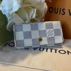 LV azure key